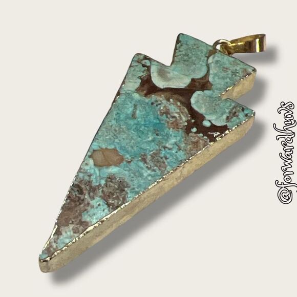 Bundle Sale 3 for $15 | Gold-Tone Pendant with Turquoise-Like Design - Picture 1 of 8